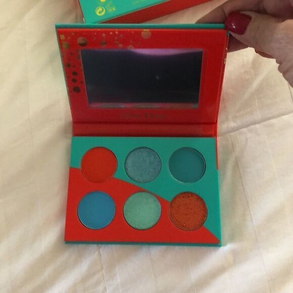 Juvia’s Place I live, I love Kit NIB - Picture 7 of 10